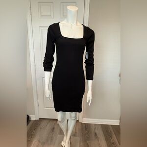 Old Navy Black Long Sleeve Dress